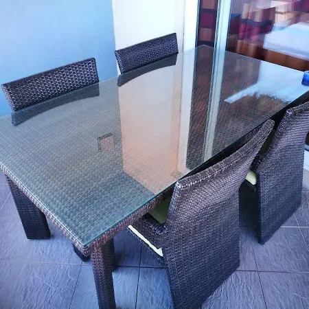 Toni - Sea View And Close To The Beach 스플리트