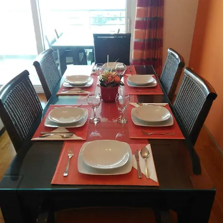 Toni - Sea View And Close To The Beach 스플리트